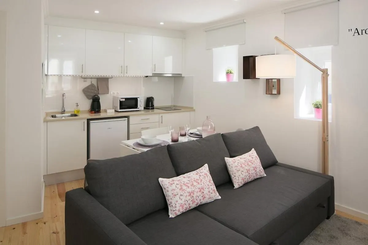 City Center Duplex - Subway Nearby Lisbon